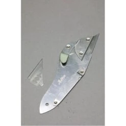 COUTEAU COUPEUR DE PEAUX FLY SCENE